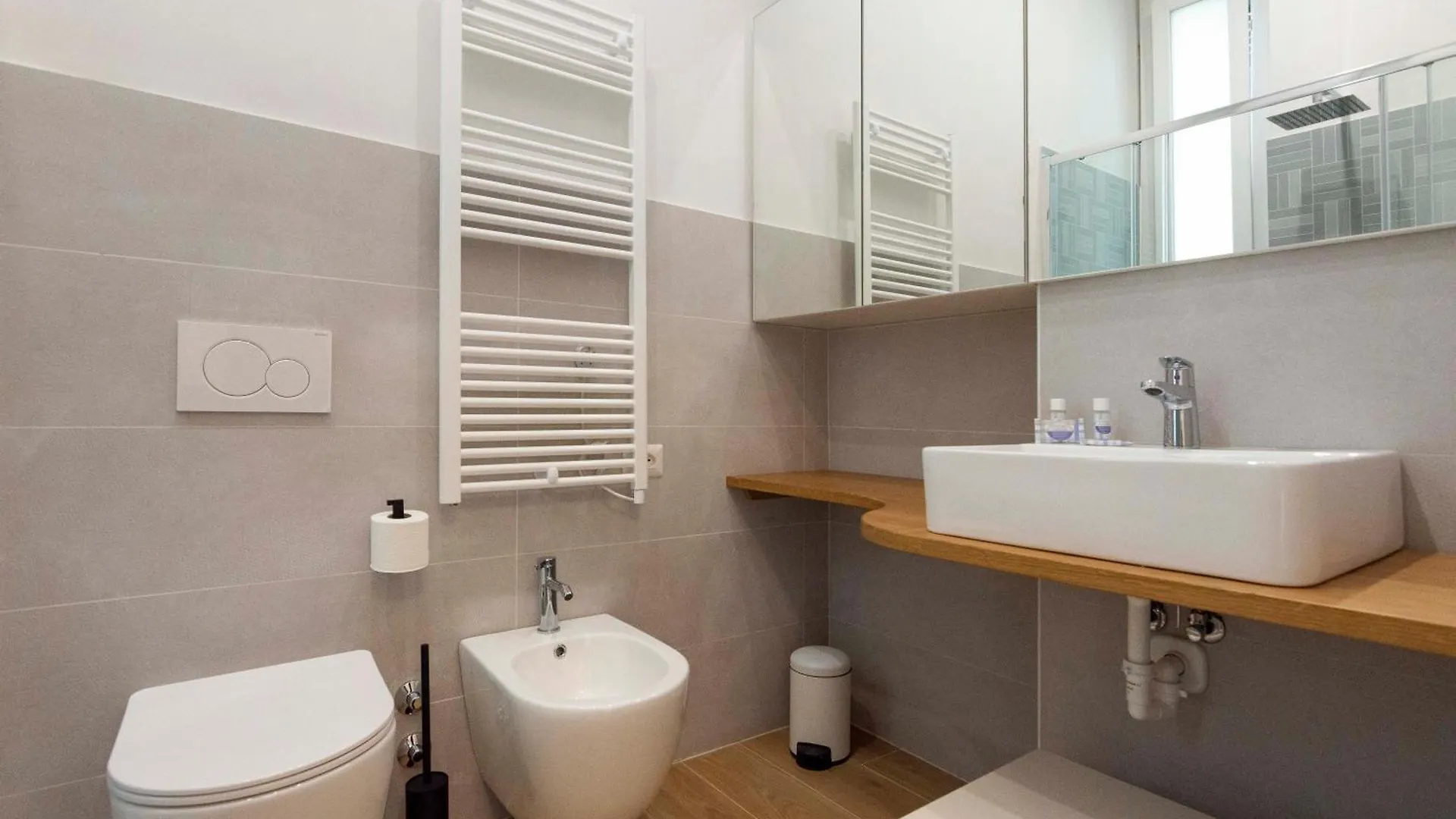 Italianflat - Navigli Suite Mediolan